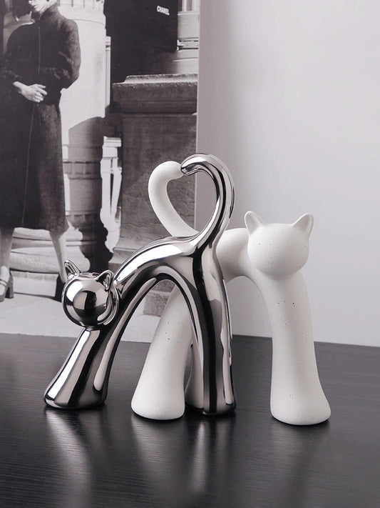 When Cats Meet Art: This Set of Ceramic Cat Ornaments is Simply Amazing!