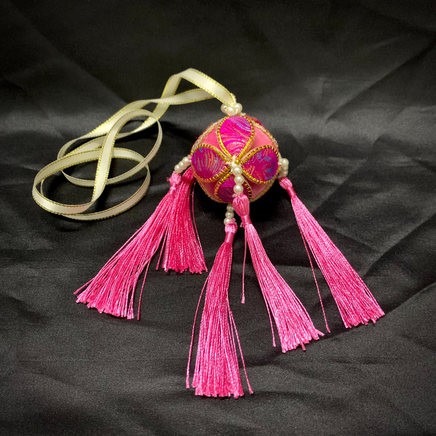 Guangxi handcrafted Zhuang brocade pendant and hydrangea handicraft - 我的商店