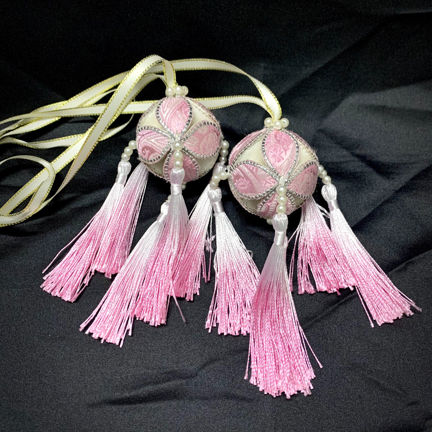 Guangxi handcrafted Zhuang brocade pendant and hydrangea handicraft - 我的商店