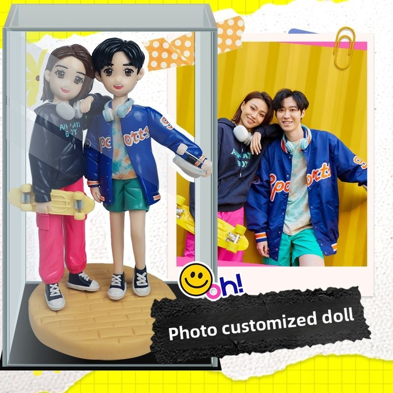 Customized photo figurines