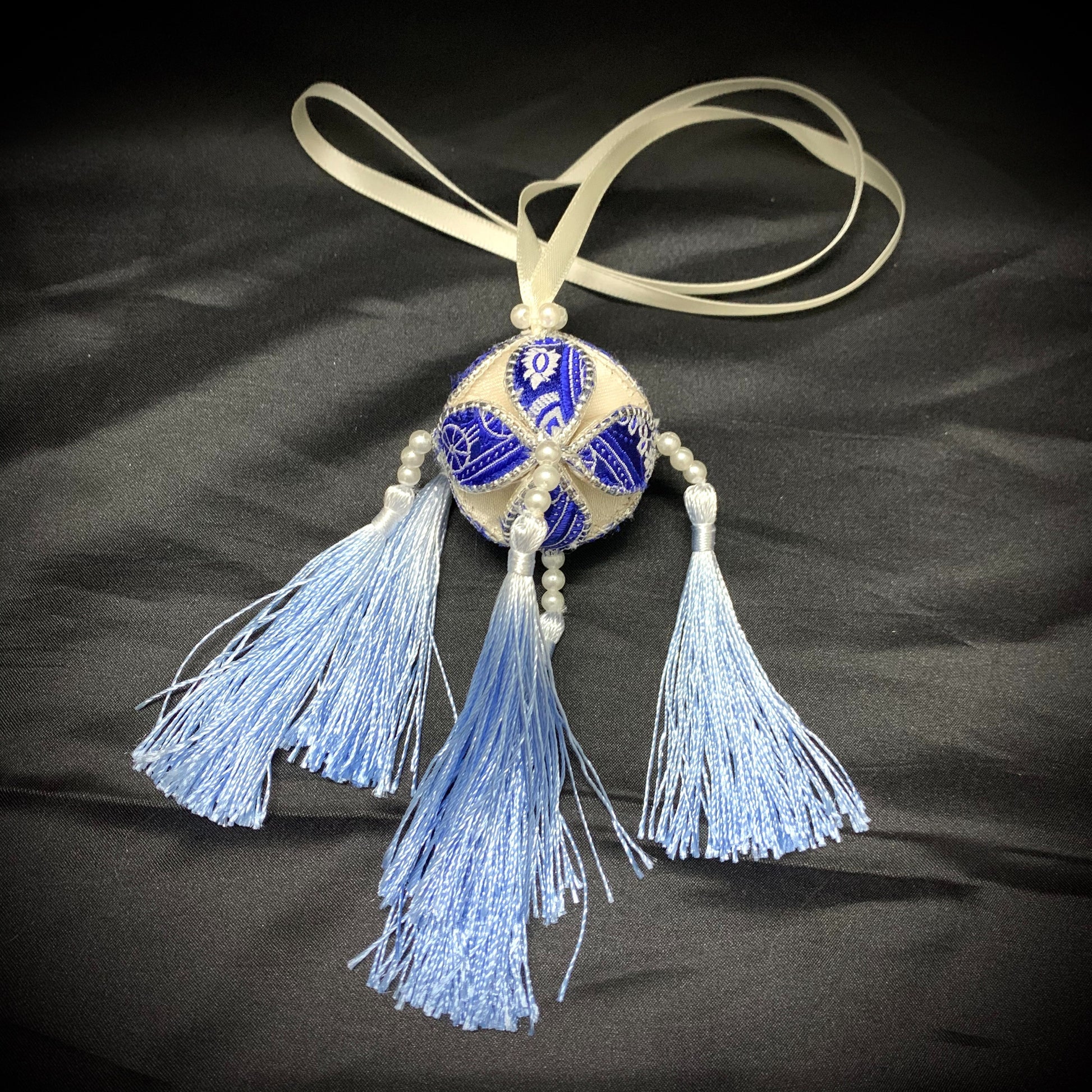 Guangxi handcrafted Zhuang brocade pendant and hydrangea handicraft - 我的商店